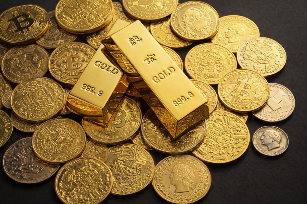 सोना-चांदी की कीमतों में भयंकर गिरावट, बाजार में अस्थिरता के बीच निवेशकों को झटका