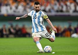 lionel-messi-reveals-why-he-cried-after-algeria-match